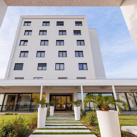 Hotel Capris Capodistria Boutique Екстериор снимка