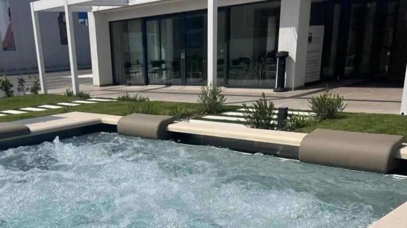 Hotel Capris Capodistria Boutique Екстериор снимка