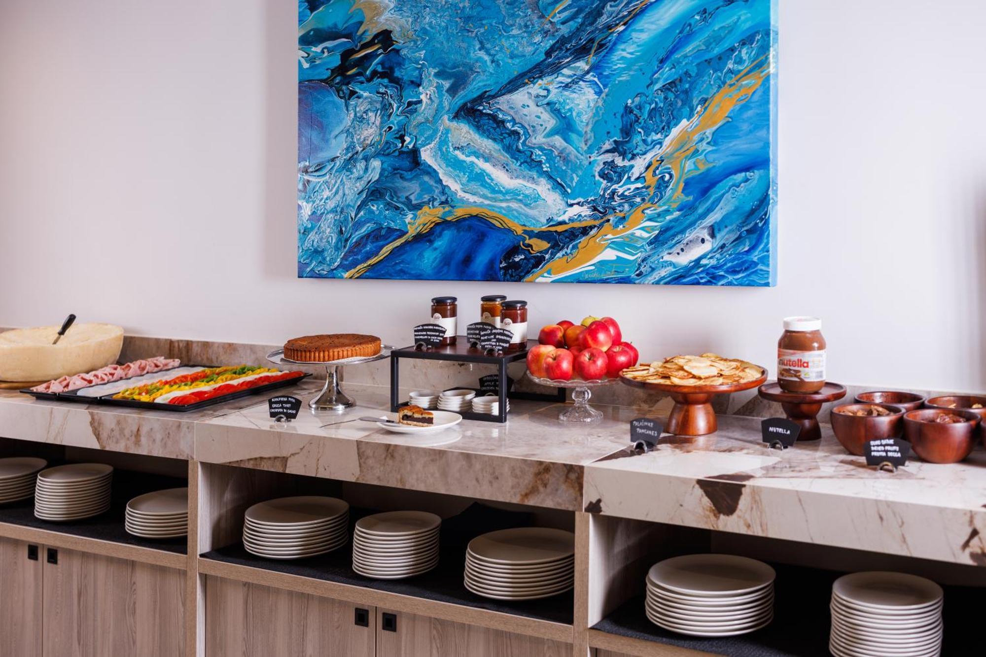 Hotel Capris Capodistria Boutique Екстериор снимка